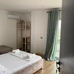 Hotell Sea's 3*