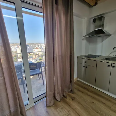 Sea's 3* Ksamil