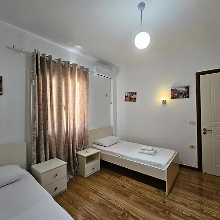 Seas Hotel